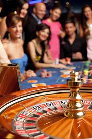 Mobile gaming fitting into busy Dhaka urban lifestyle on pasha71 platform